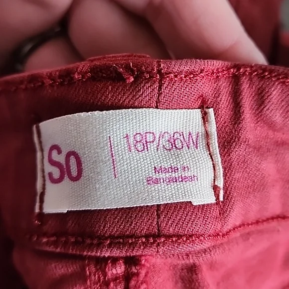 So jeans - Picture 3 of 3